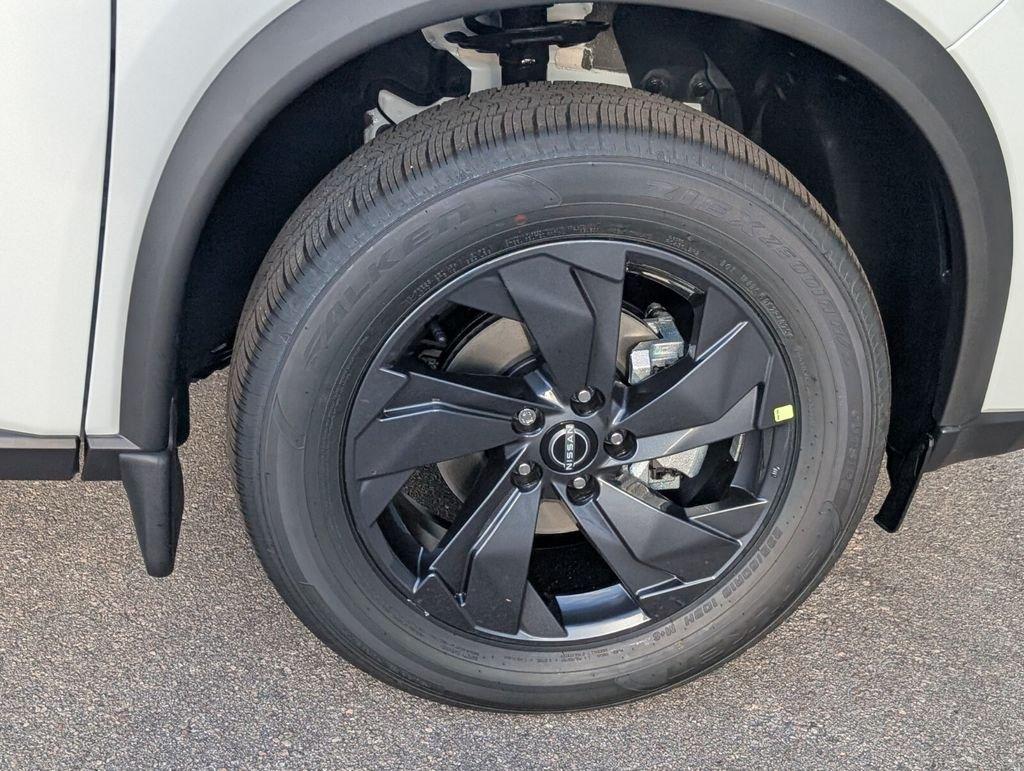 Nissan Rogue Sv - Thumbnail 10