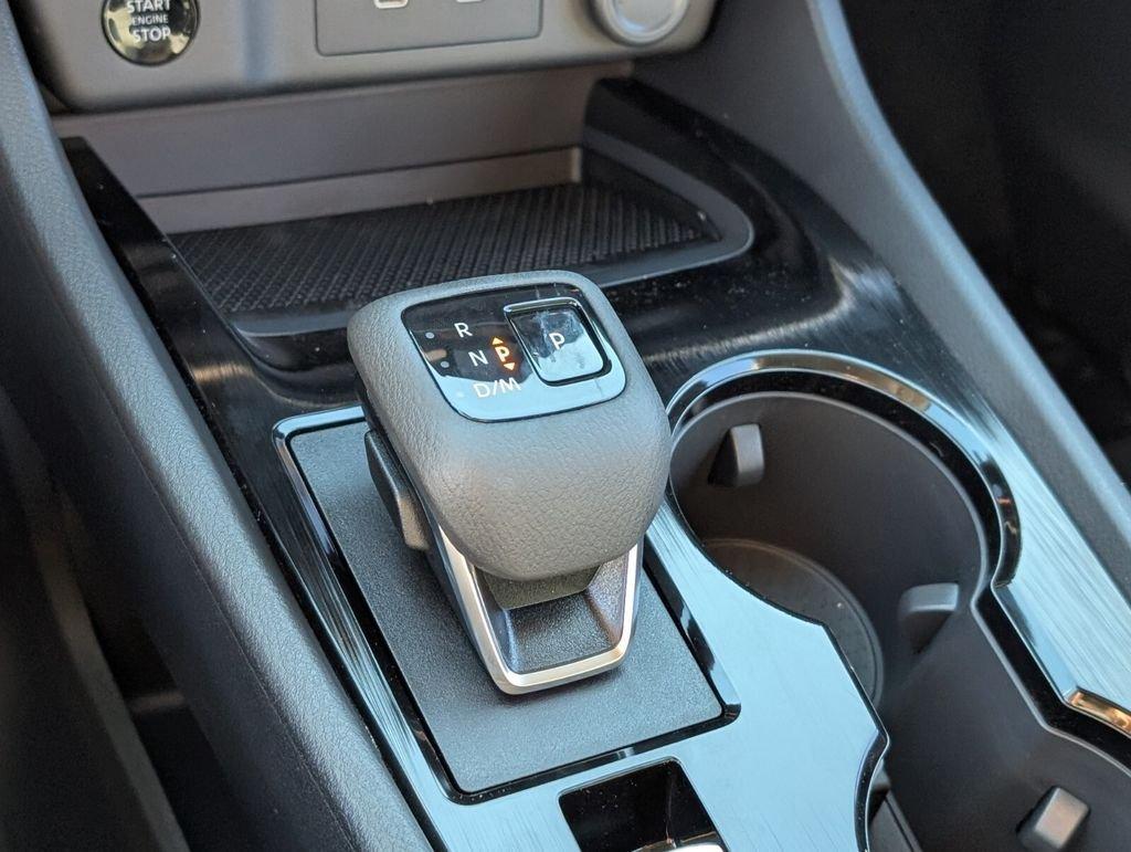 Nissan Rogue Sv - Thumbnail 19