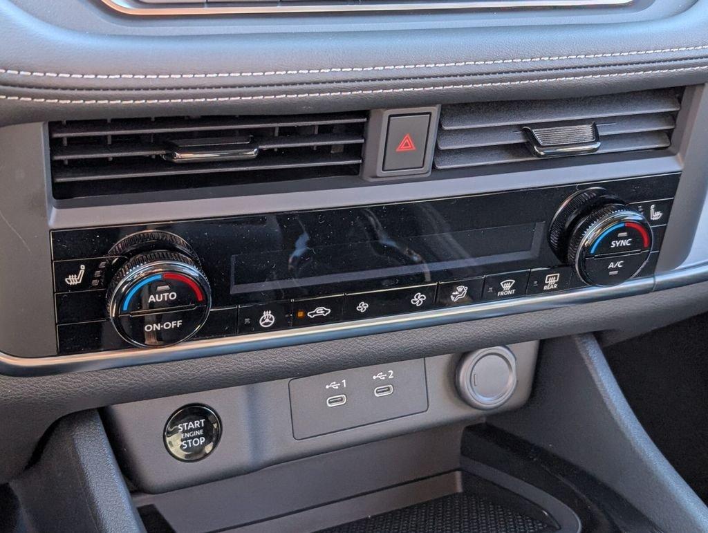 Nissan Rogue Sv - Thumbnail 18