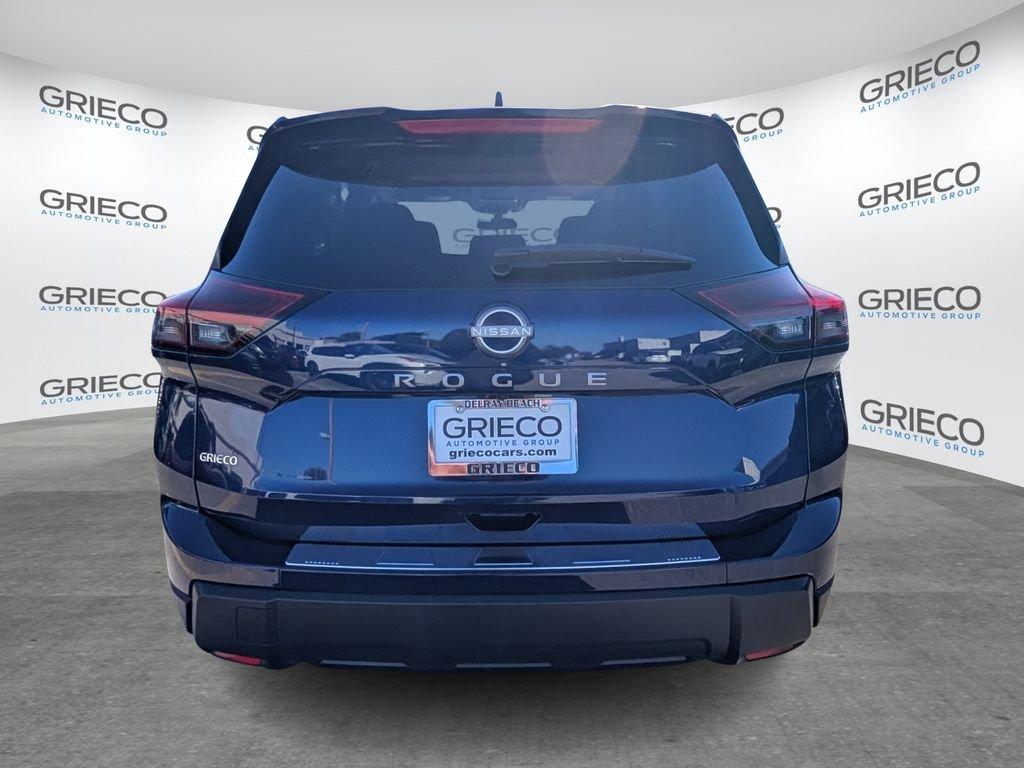 Nissan Rogue Sv - Thumbnail 7