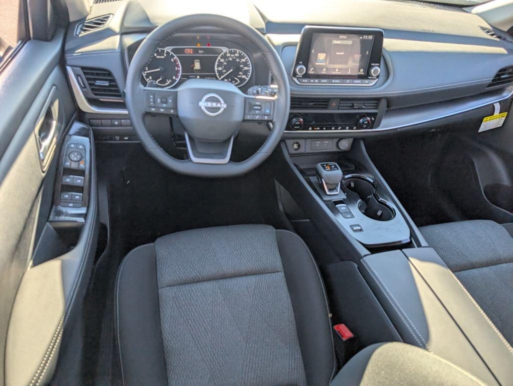 Nissan Rogue Sv - Thumbnail 14