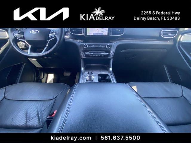 Ford Explorer Limited - Thumbnail 13