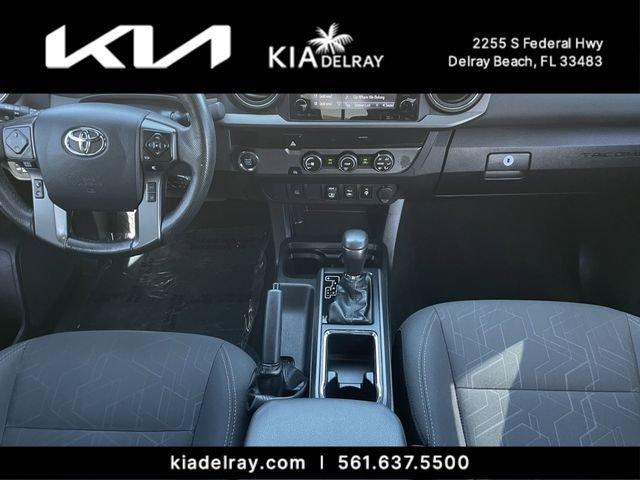 Toyota Tacoma - Thumbnail 13