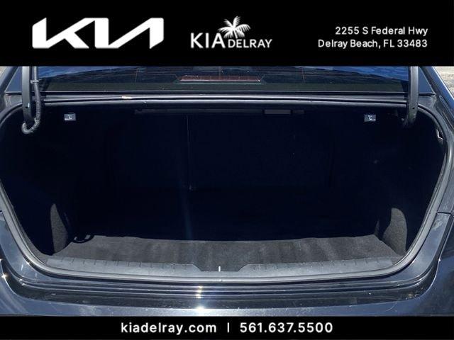 Hyundai Sonata Limited - Thumbnail 9