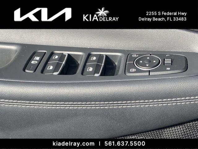 Hyundai Santa Fe Ultimate - Thumbnail 18