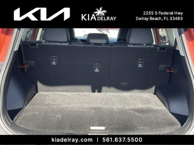 Kia Seltos S - Thumbnail 9