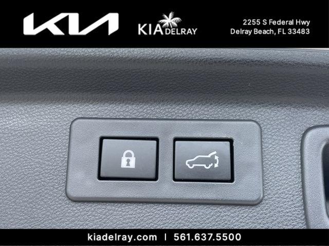 Subaru Forester Touring - Thumbnail 13