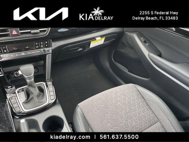 Kia Seltos S - Thumbnail 14