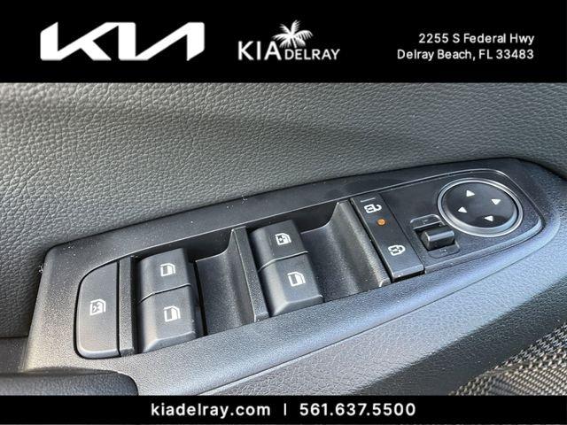 Kia Seltos Ex - Thumbnail 17