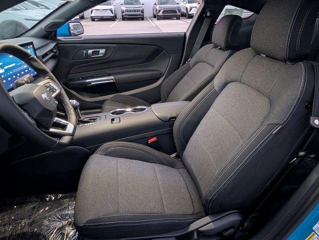 Ford Mustang Ecoboost® Fastback - Thumbnail 6