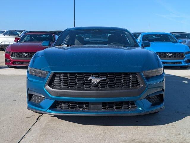Ford Mustang Ecoboost - Thumbnail 3