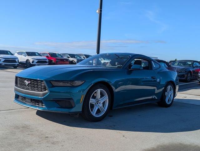 Ford Mustang Ecoboost - Thumbnail 4