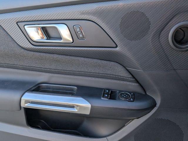 Ford Mustang Ecoboost® Fastback - Thumbnail 14