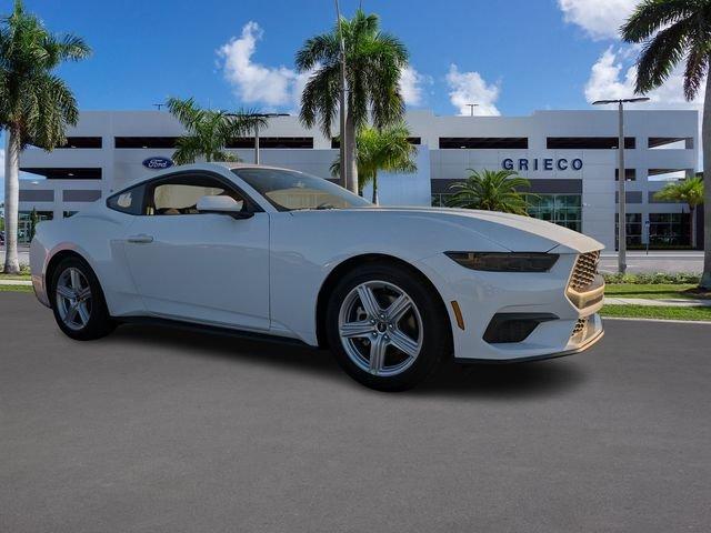 Ford Mustang Ecoboost® Fastback - View 1