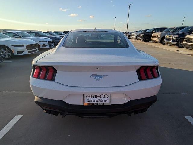 Ford Mustang Ecoboost® Fastback - Thumbnail 11