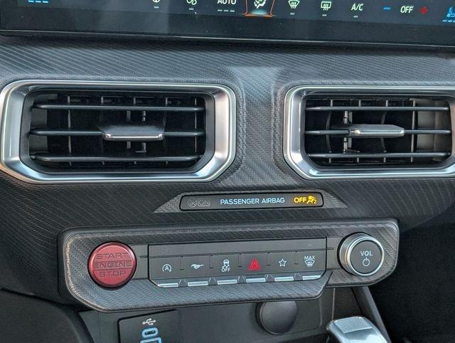 Ford Mustang Ecoboost® Premium Fastback - Thumbnail 13