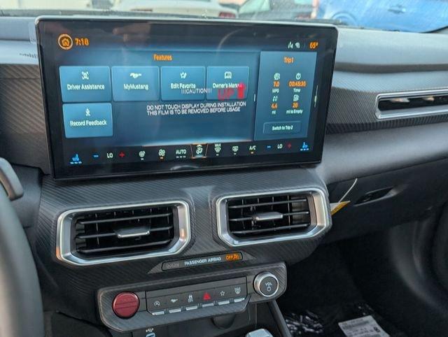 Ford Mustang Ecoboost® Premium Fastback - Thumbnail 10