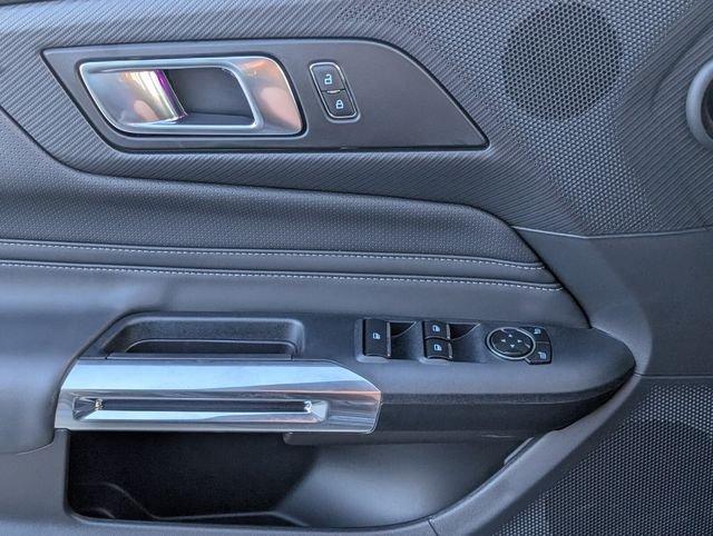 Ford Mustang Ecoboost® Premium Convertible - Thumbnail 14