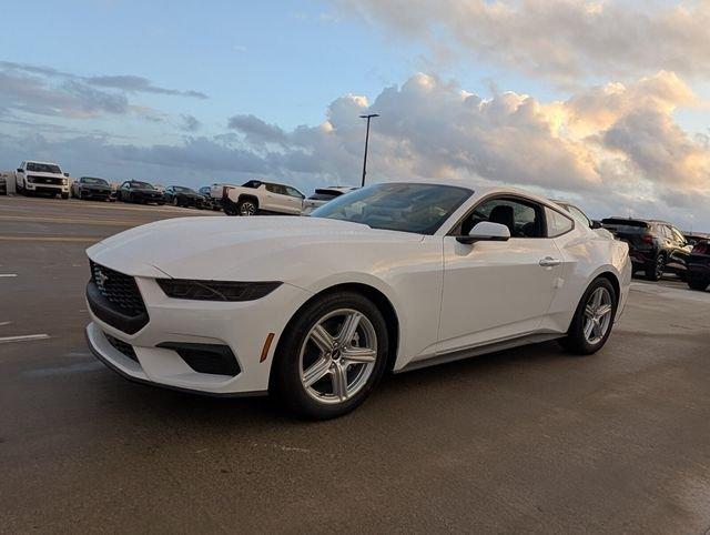 Ford Mustang Ecoboost® Premium Fastback - Thumbnail 4