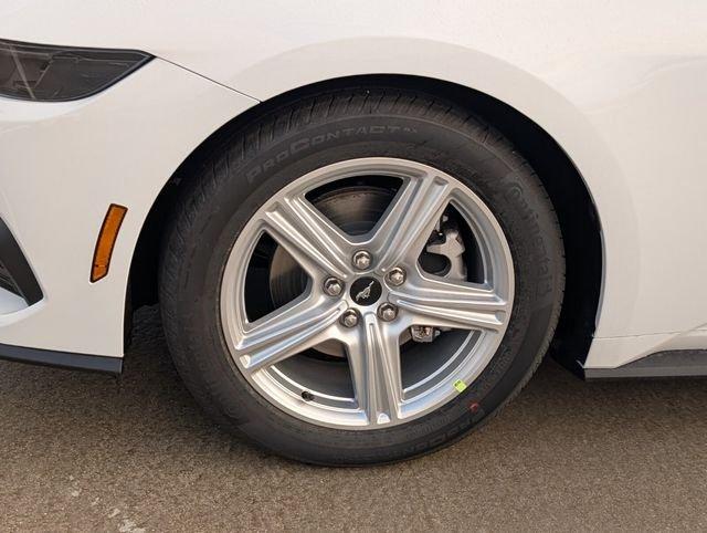 Ford Mustang Ecoboost® Premium Fastback - Thumbnail 5