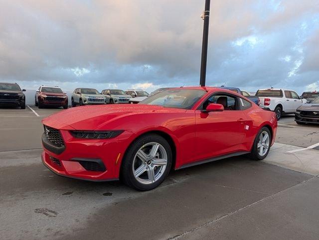 Ford Mustang Ecoboost® Premium Fastback - Thumbnail 4