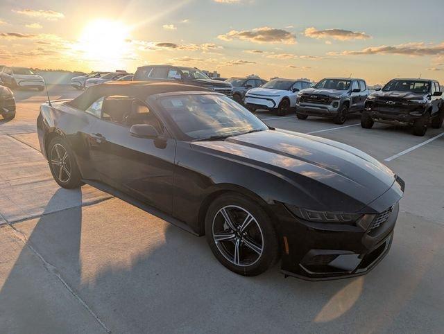 Ford Mustang Ecoboost® Premium Convertible - Thumbnail 4