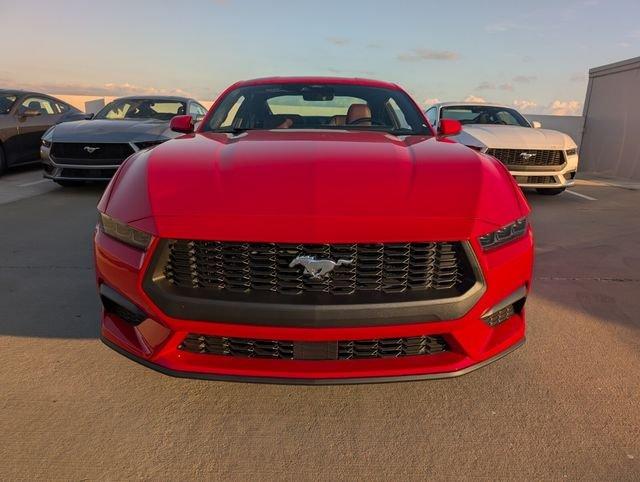 Ford Mustang Ecoboost® Premium Fastback - Thumbnail 4