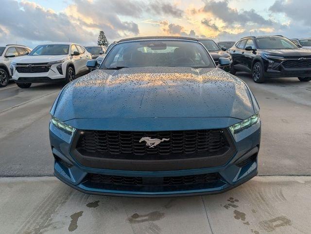 Ford Mustang Ecoboost® Premium Convertible - Thumbnail 3