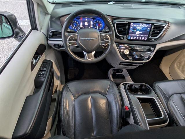 Chrysler Pacifica Touring L Plus - Thumbnail 9