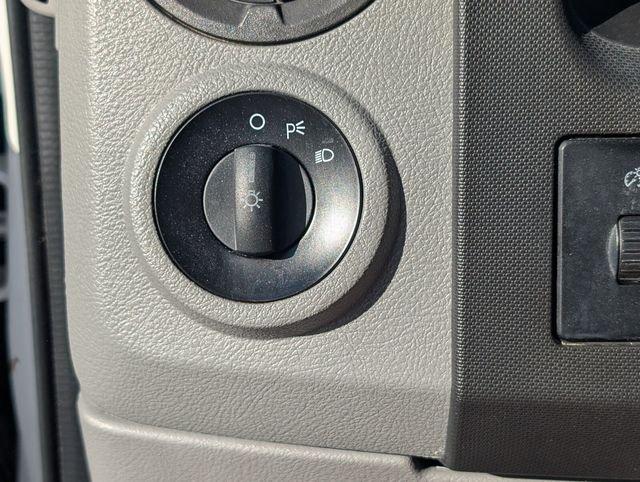 Ford Econoline 350 Cutaway Base - Thumbnail 20