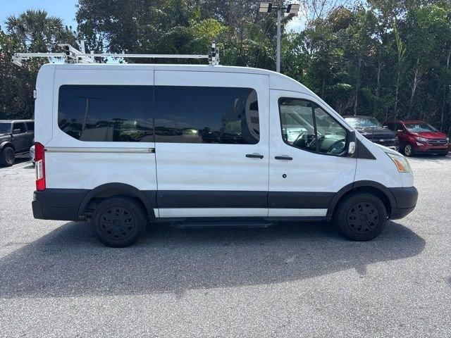 Ford Transit-150 Xlt - Thumbnail 4