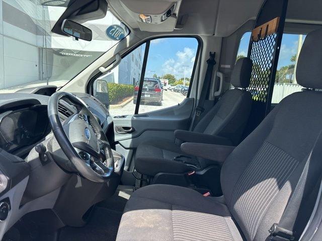Ford Transit-150 Xlt - Thumbnail 9