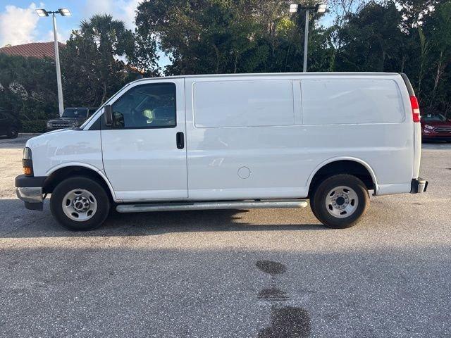 Gmc Savana G2500 Work Van - Thumbnail 4