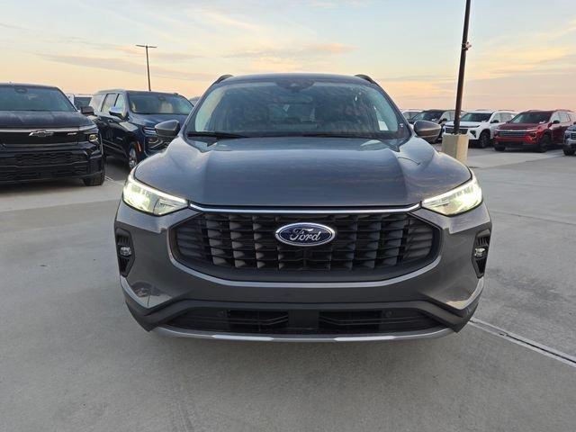 Ford Escape Plug-In Hybrid Base - Thumbnail 4