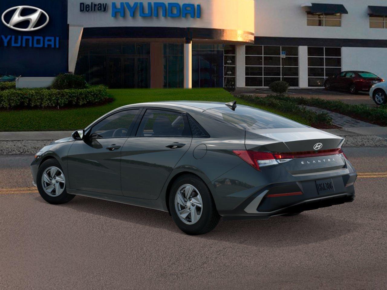 Hyundai Elantra Se - Thumbnail 6
