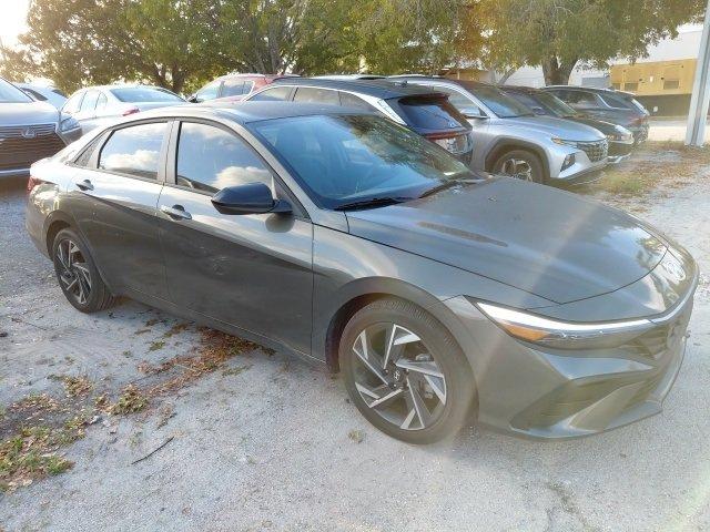 Hyundai Elantra Sel Sport - Thumbnail 3