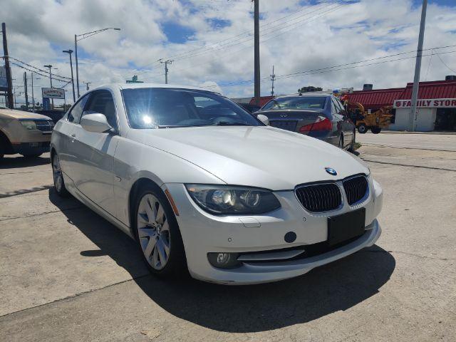 BMW 3-Series - Thumbnail 7