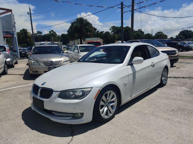 BMW 3-Series - View 1