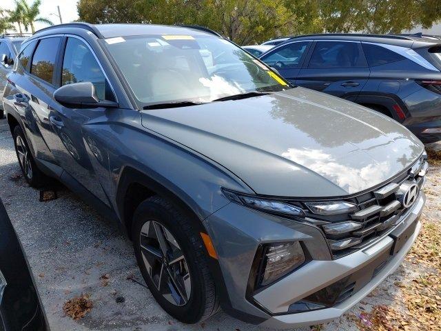 Hyundai Tucson Sel - Thumbnail 3