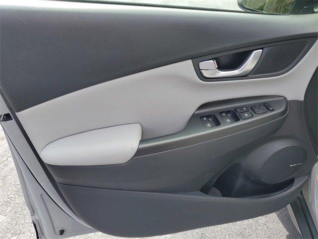 Hyundai Kona Limited - Thumbnail 11