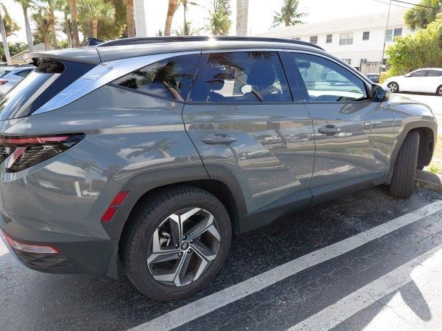 Hyundai Tucson Limited - Thumbnail 4