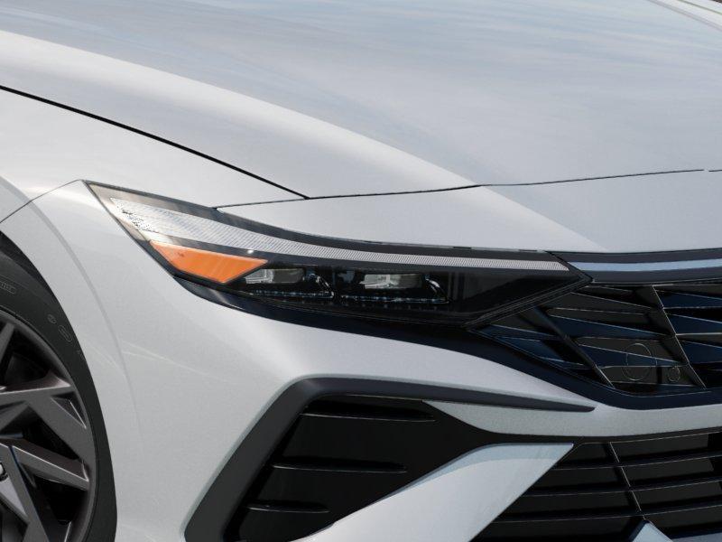 Hyundai Elantra Hybrid Blue - Thumbnail 10