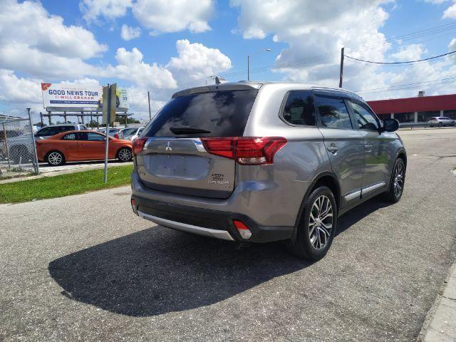 Mitsubishi Outlander - Thumbnail 6