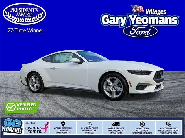 Ford Mustang Ecoboost® Fastback - Thumbnail 2