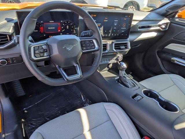 Ford Mustang Ecoboost® Premium Fastback - Thumbnail 14