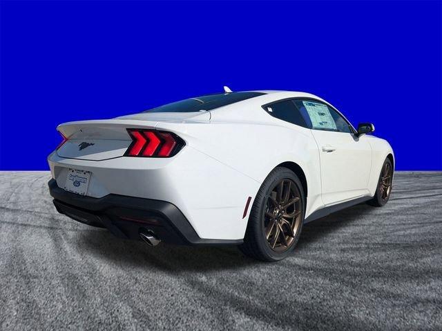 Ford Mustang Ecoboost® Premium Fastback - Thumbnail 4