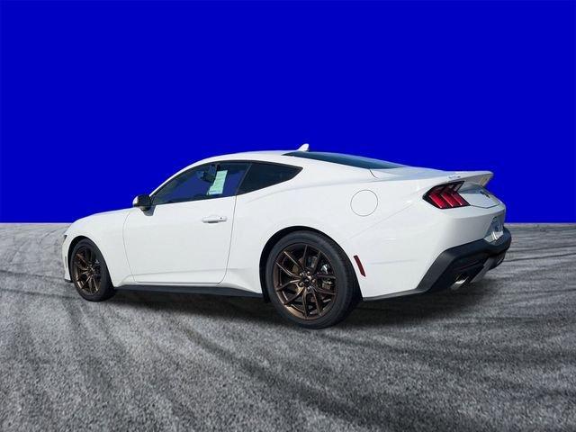 Ford Mustang Ecoboost® Premium Fastback - Thumbnail 6