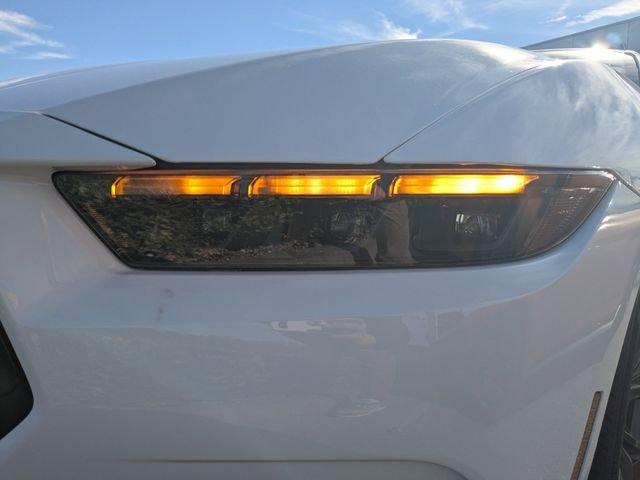 Ford Mustang Ecoboost® Premium Fastback - Thumbnail 10