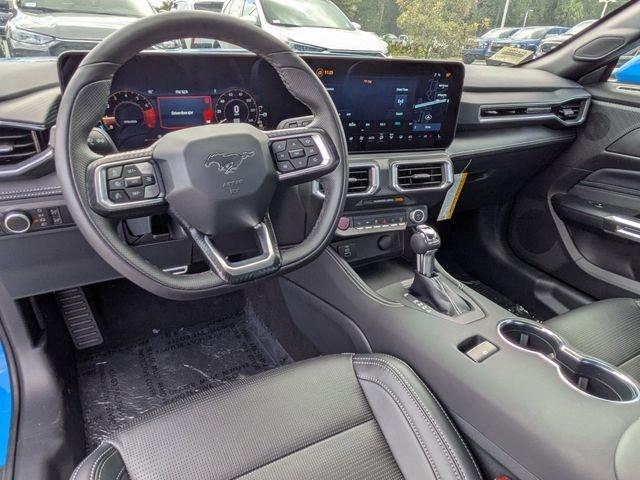 Ford Mustang Ecoboost® Premium Fastback - Thumbnail 16