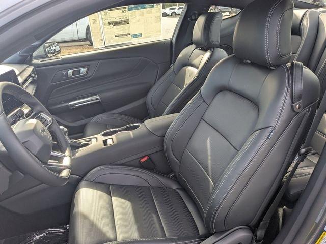 Ford Mustang Ecoboost® Premium Fastback - Thumbnail 14